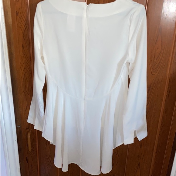 Elegant White High-Low Blouse - Picture 2 of 4